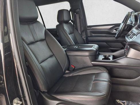 Used 2022 Chevrolet Suburban RST RWD image 21