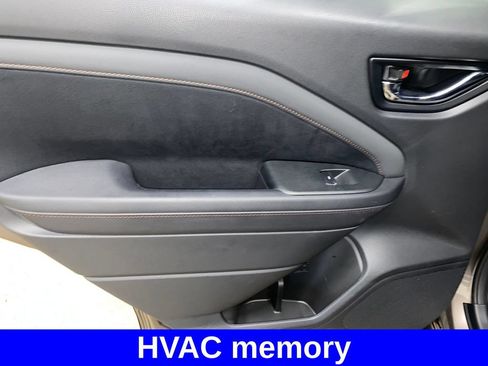 Certified 2025 Subaru Forester Touring AWD/4WD image 17