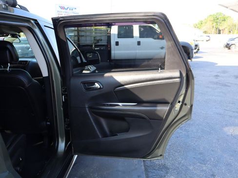 Used 2018 Dodge Journey Crossroad AWD/4WD image 13