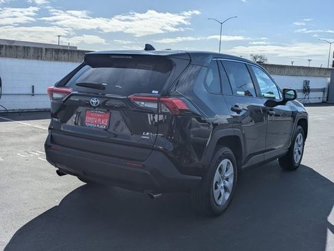 Used 2024 Toyota RAV4 LE image 8