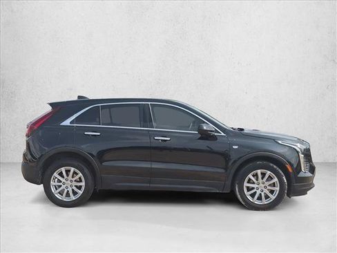 Used 2023 Cadillac XT4 Luxury FWD image 4