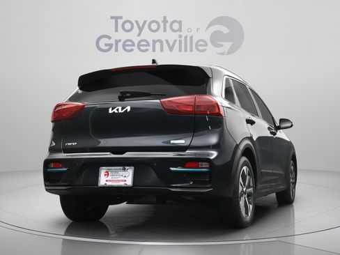 Used 2022 Kia Niro EX Premium FWD image 11