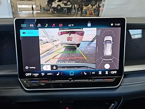 New 2026 Volkswagen Tiguan SE AWD/4WD image 32