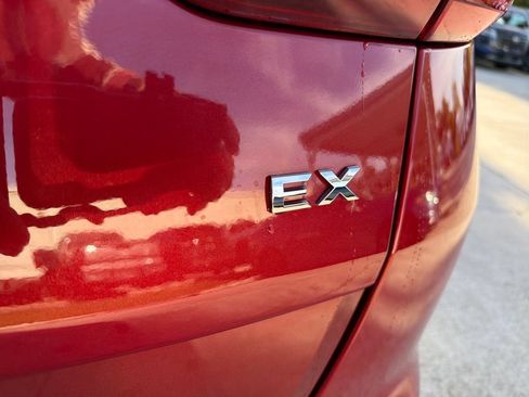 Used 2022 Kia Sportage EX w/ EX Technology Package FWD image 11