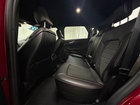 Used 2022 Ford Edge ST-Line image 27