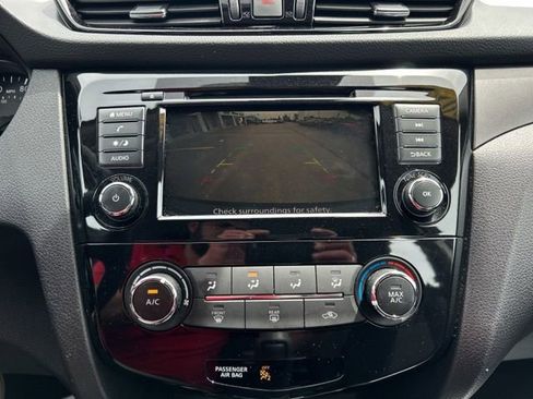 Used 2021 Nissan Rogue Sport S AWD/4WD image 44