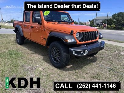 New 2025 Jeep Gladiator Sport