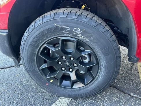 Used 2025 Ford F150 STX w/ Equipment Group 201A FX4 AWD/4WD image 31