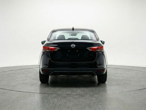 Used 2025 Nissan Versa SV FWD image 7