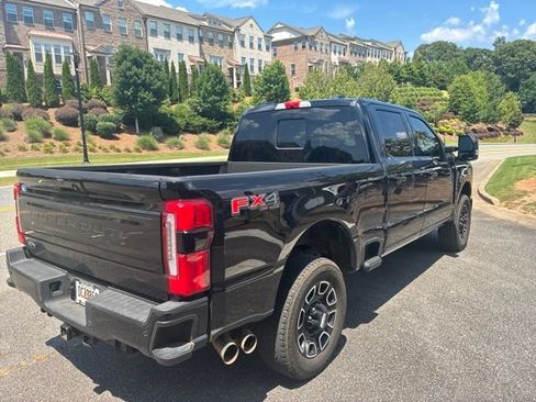 Used 2025 Ford F250 Platinum AWD/4WD image 6