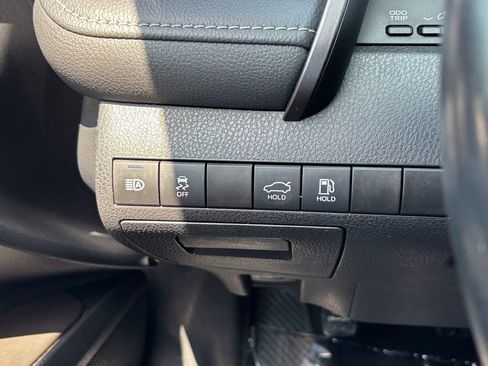Certified 2023 Toyota Camry SE FWD image 26