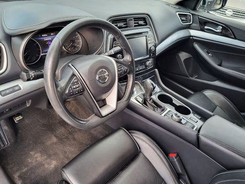 Used 2017 Nissan Maxima 3.5 SV image 16