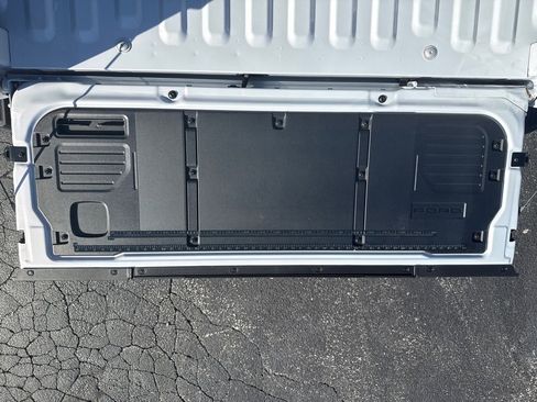 New 2025 Ford F150 Lightning Flash image 27