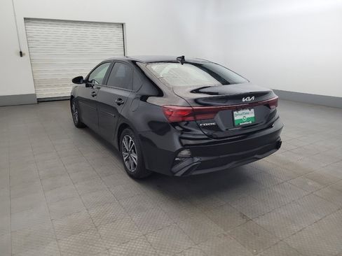 Used 2022 Kia Forte LXS image 5
