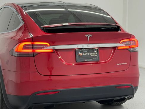Used 2020 Tesla Model X AWD/4WD image 41