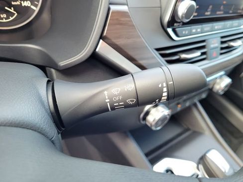 New 2026 Nissan Altima 2.5 SV FWD image 24