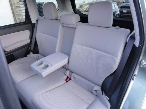 Used 2014 Subaru Forester 2.5i Premium w/ All-Weather Package AWD/4WD image 30