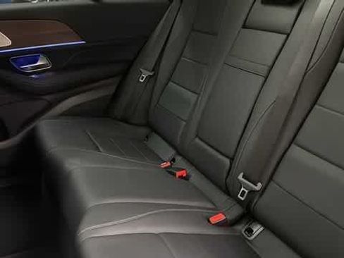Certified 2026 Mercedes-Benz GLE 350 4MATIC image 32