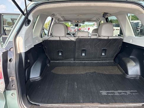 Used 2017 Subaru Forester 2.5i Limited AWD/4WD image 12