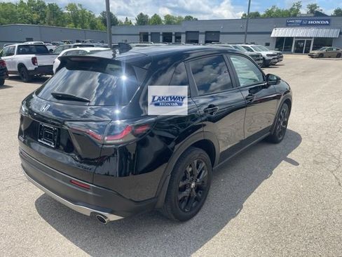 Used 2023 Honda HR-V Sport image 6