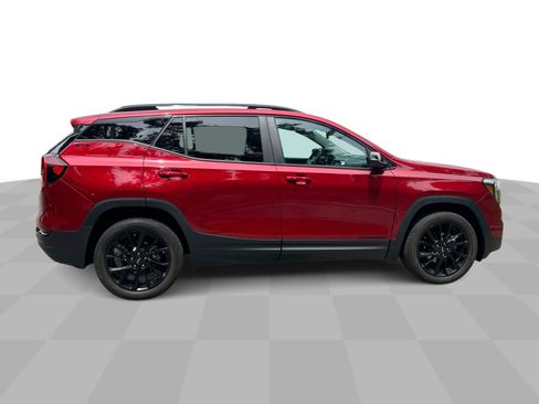 Certified 2024 GMC Terrain SLE w/ Driver Convenience Package AWD/4WD image 10