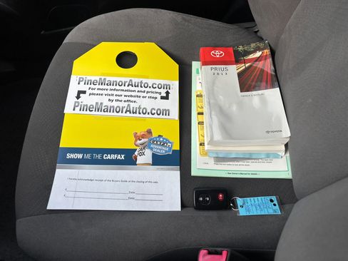 Used 2013 Toyota Prius Three image 24