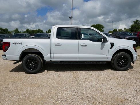 New 2025 Ford F150 XLT w/ Equipment Group 302A MID image 3