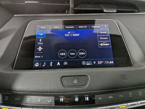 Used 2021 Cadillac XT4 Premium Luxury w/ Cold Weather Package image 22