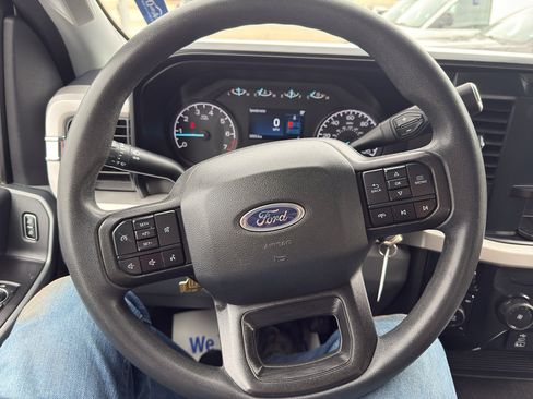 Used 2024 Ford F250 XLT image 17