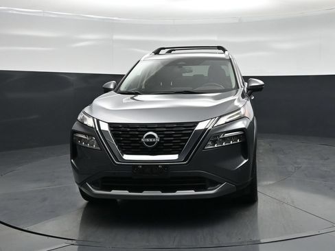 Used 2023 Nissan Rogue SL w/ SL Premium Package FWD image 19