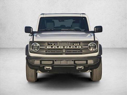 New 2025 Ford Bronco 4-Door image 6
