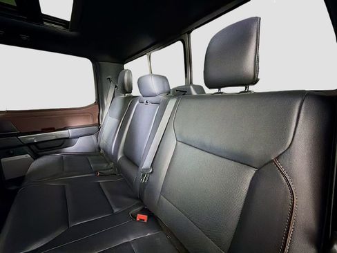 Used 2022 Ford F150 Lariat w/ Equipment Group 502A High image 26