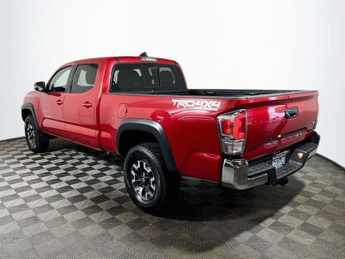 Certified 2021 Toyota Tacoma TRD Off-Road AWD/4WD image 5