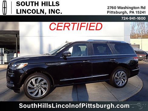 Certified 2023 Lincoln Navigator Reserve image 1