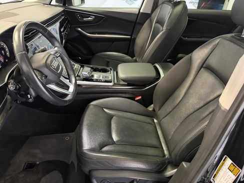 Used 2023 Audi Q7 3.0T Premium Plus image 16