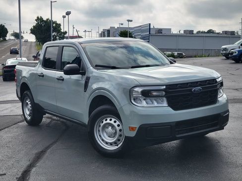 Certified 2023 Ford Maverick XL FWD image 30