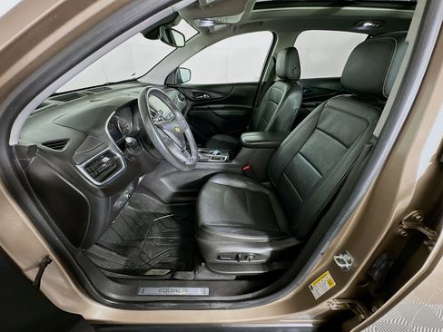Used 2018 Chevrolet Equinox Premier image 13