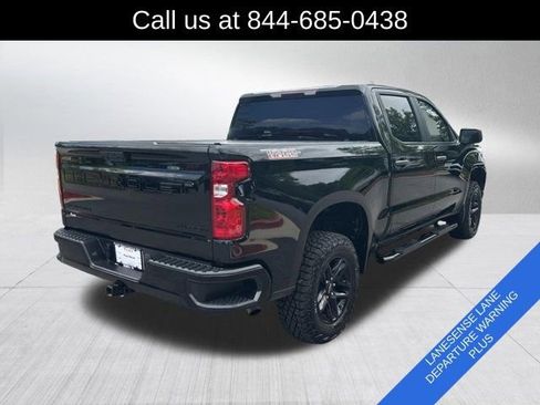 Used 2023 Chevrolet Silverado 1500 Custom Trail Boss w/ LPO, Dark Essentials Package AWD/4WD image 5