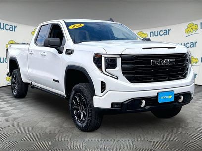Used 2024 GMC Sierra 1500 Elevation