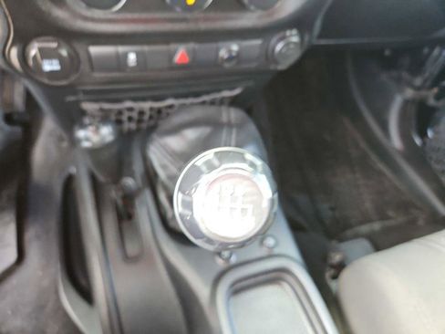 Used 2011 Jeep Wrangler Sport image 25