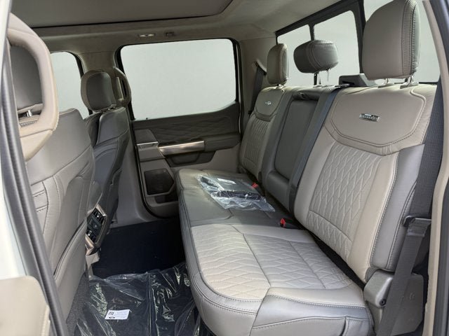 New 2027 Ford F250 Platinum w/ Platinum Plus Package AWD/4WD image 11