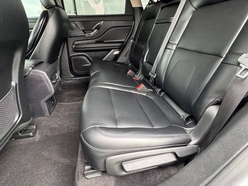 Used 2023 Lincoln Corsair FWD image 36
