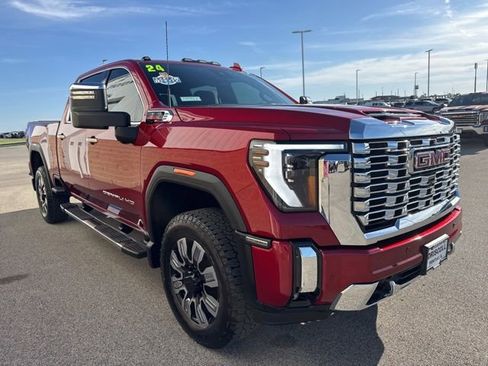 Used 2024 GMC Sierra 2500 Denali w/ Denali Reserve Package AWD/4WD image 4