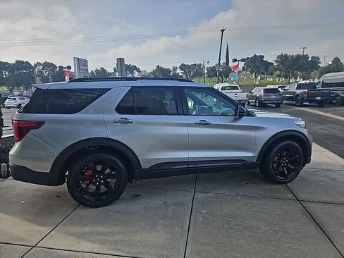 Used 2024 Ford Explorer ST w/ Equipment Group 401A AWD/4WD image 7