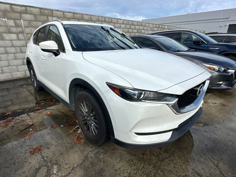 Used 2017 MAZDA CX-5 Touring image 2