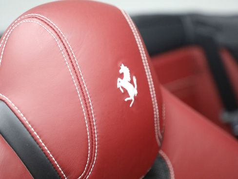 Certified 2016 Ferrari California T RWD image 22