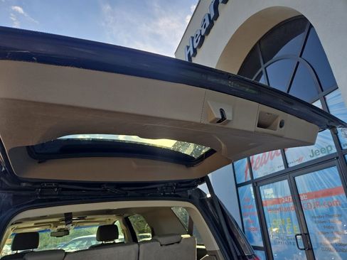 Used 2018 Chevrolet Tahoe Premier AWD/4WD image 99