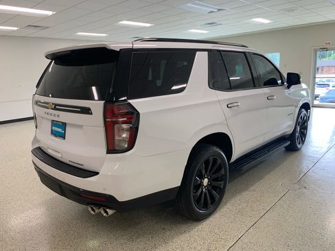 Used 2021 Chevrolet Tahoe Premier w/ Premium Package image 5