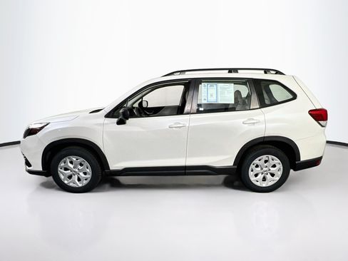 Used 2023 Subaru Forester AWD/4WD image 8