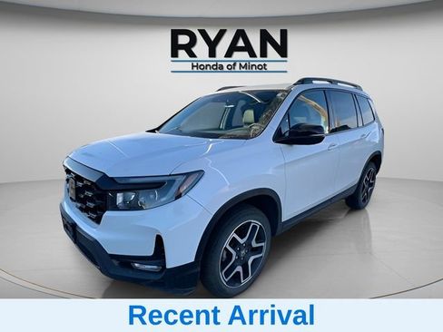 Used 2023 Honda Passport Elite image 7